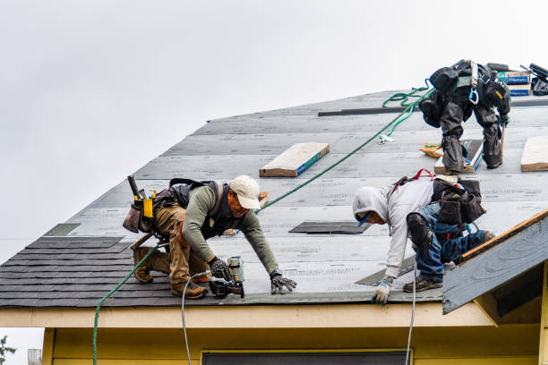 Professional Gutter Installation technician working in Cuttingsville, VT